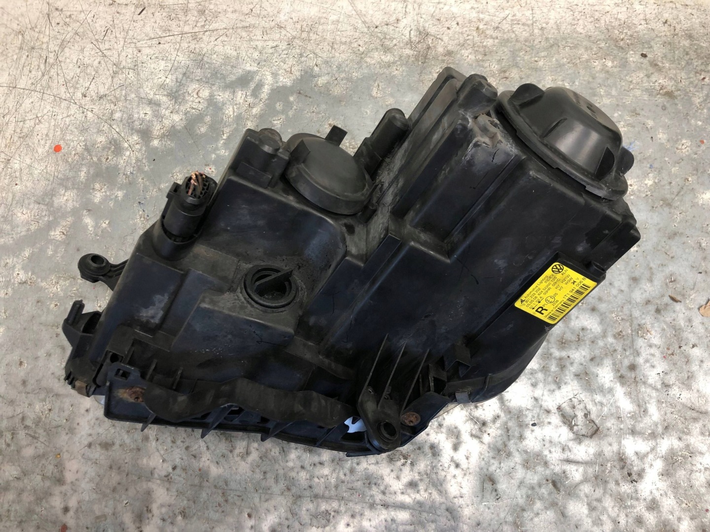 light right front lens VW TOURAN and LIFT 1T1941006B