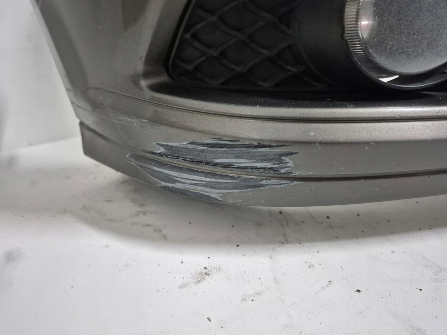 MERCEDES E KLASA W212 09- bumper front front without DZIUR LAK.963