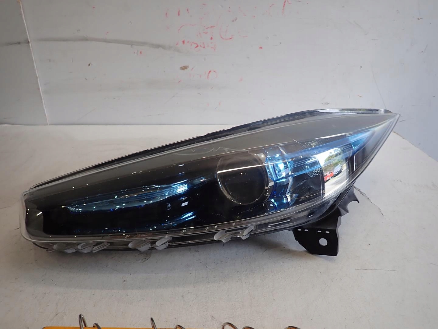 light front front left RENAULT ZOE 2012- 260609522