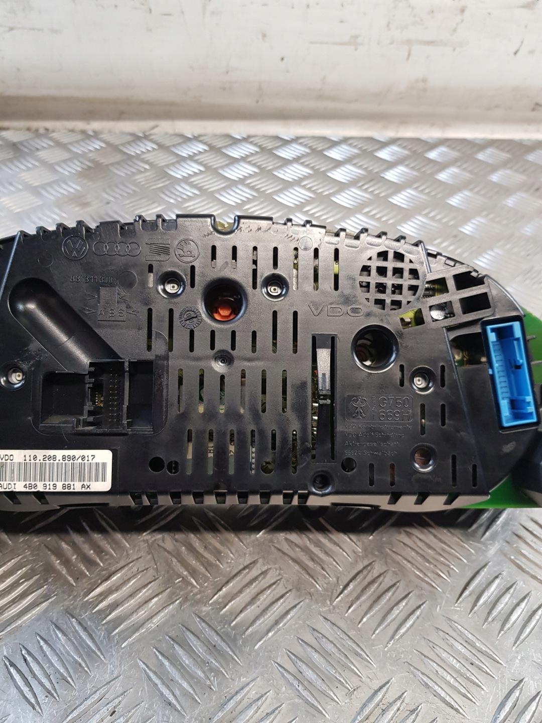 dials OE 4B0919881AX AUDI A6 C5 2.4 V6 EUROPA