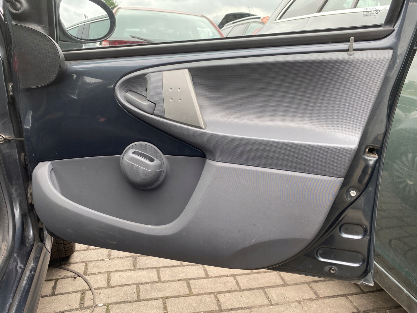 upholstery side right front Citroen C1 05-14