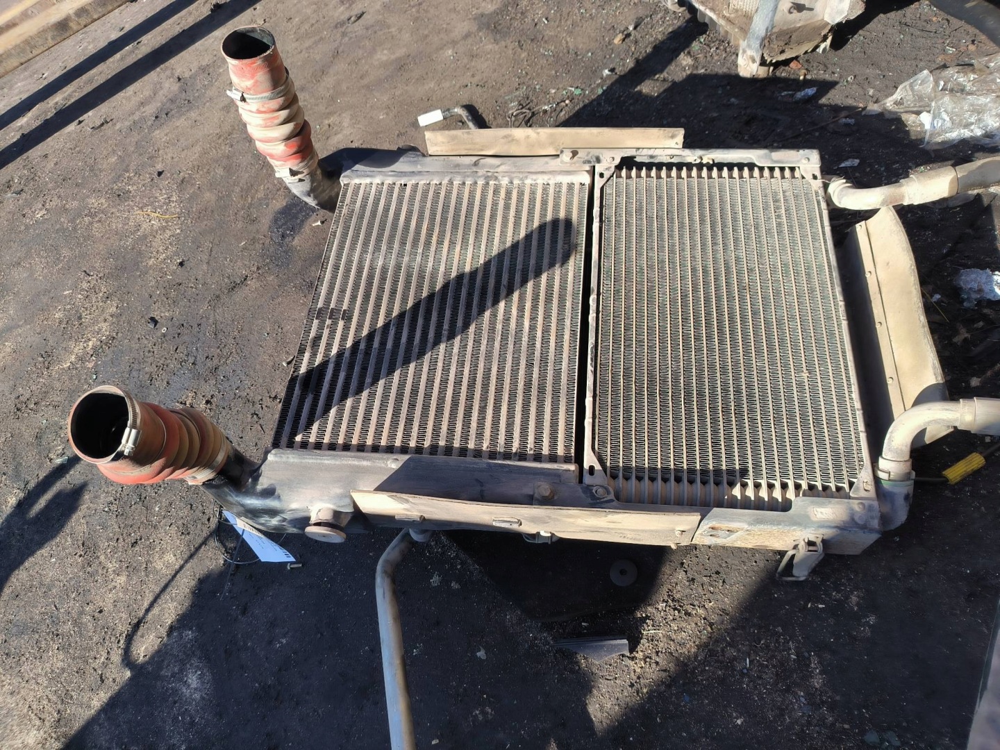 chladič intercooler CASE PUMA 225