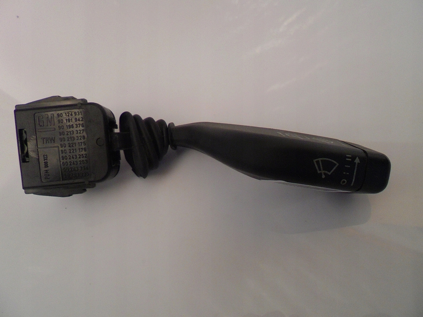 Commodo essuie glace OPEL 90124931