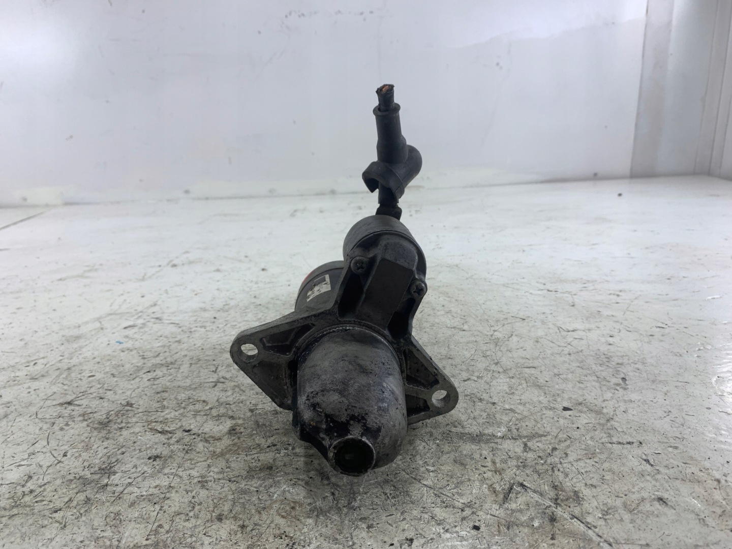 SUBARU LEGACY II 2.0 starter M1T77181