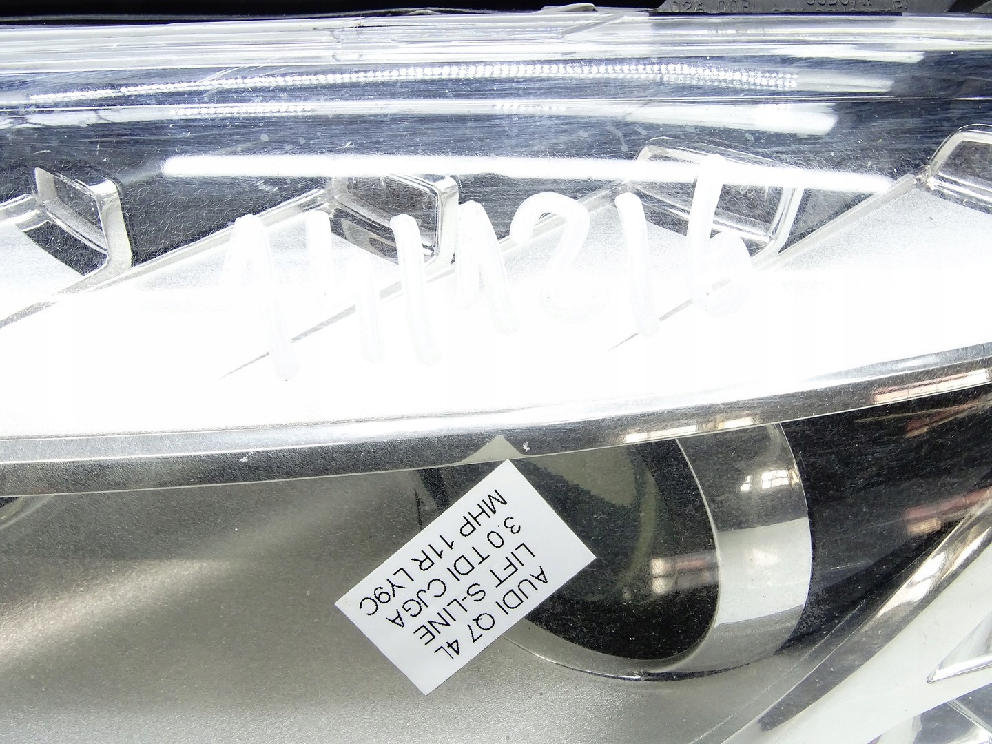 REFLEKTOR light left front front XENON LED AUDI Q7 4L and LIFT 4L0941003AG
