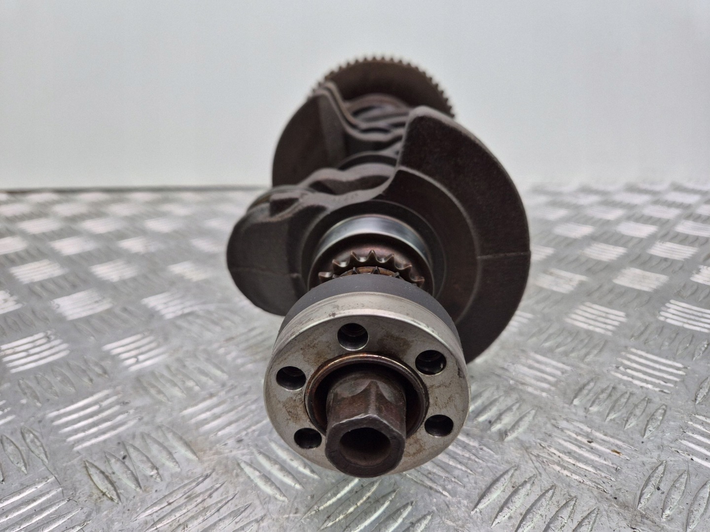 crank BMW 3 E90 E91 320i 51222324252 N43B20AA