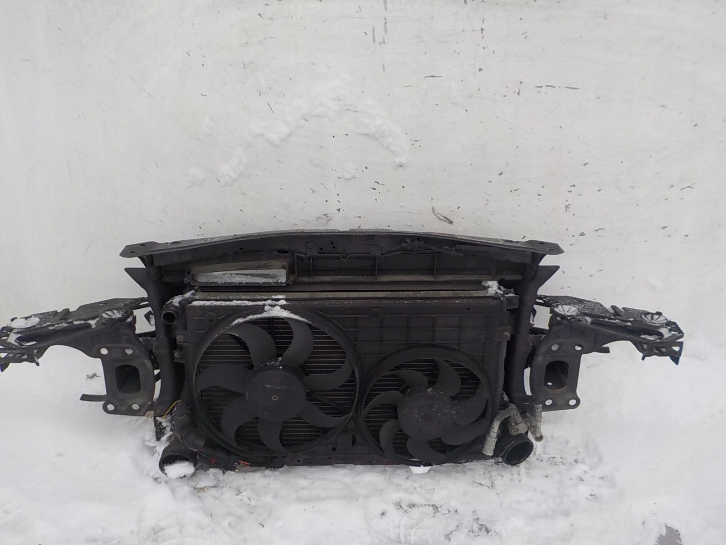 348 SKODA OCTAVIA II 1.9 TDI support panel for radiators sider radiator