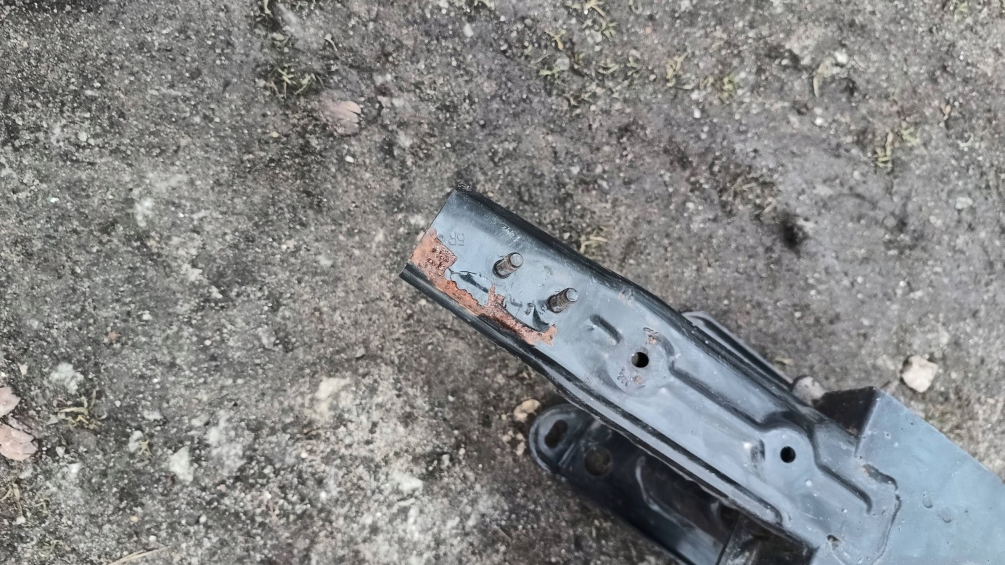 HYUNDAI I30 III bumper support front front 2017