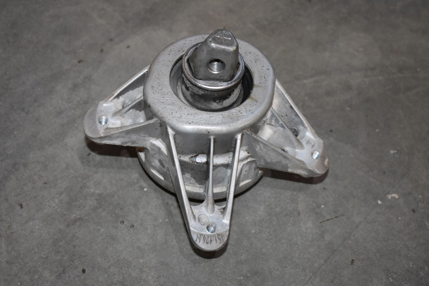 IDEALNA engine mount right MERCEDES W167 X167 1