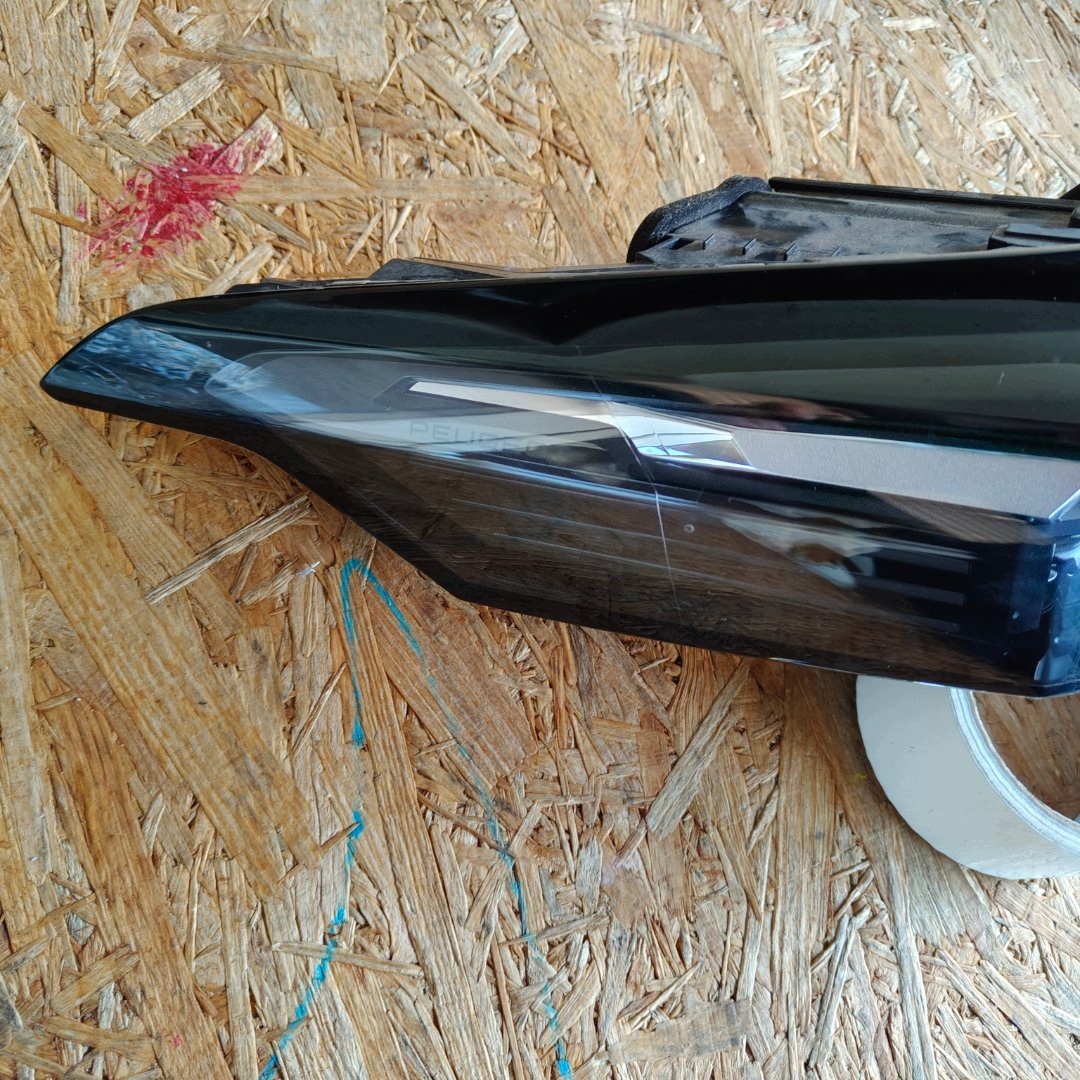 light rear left PEUGEOT 308 II LED 9835299480 HATCHBACK