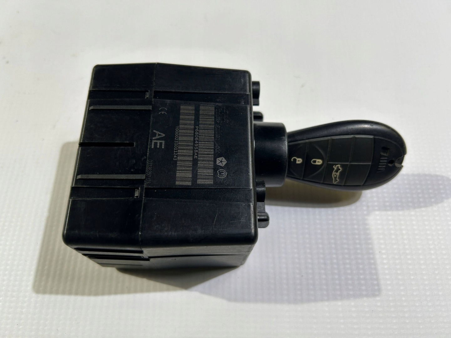 Gyujtás kulcs pilot Dodge Challenger 2008-2014