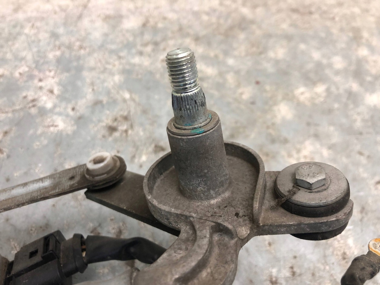 Wischergestänge OPEL KARL 95143173 95391359