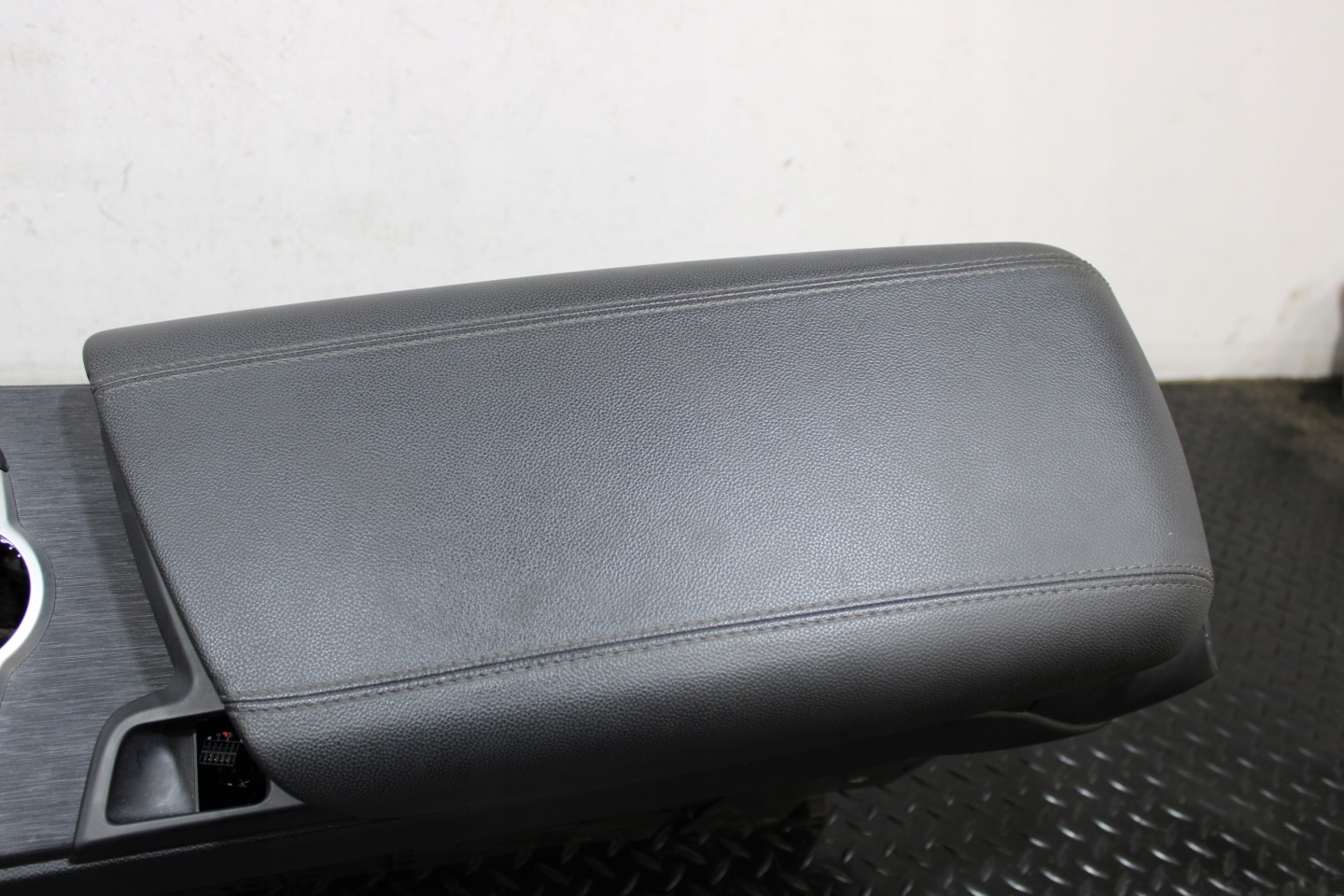 TUNEL central armrest ALFA ROMEO STELVIO