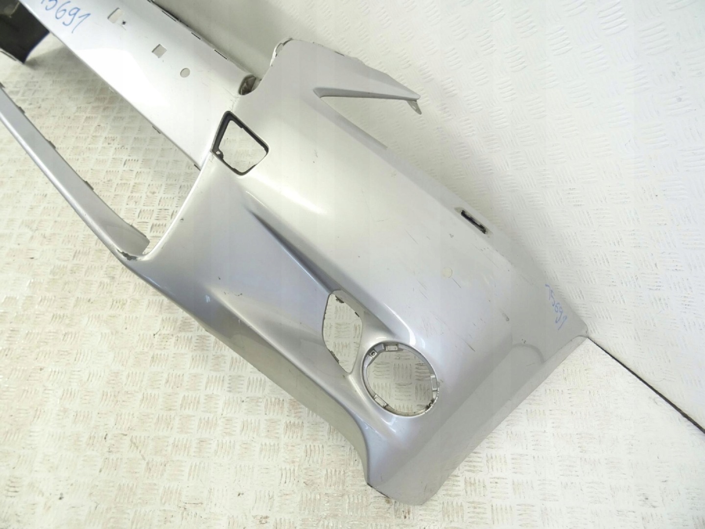Lexus GS 350 GS 450H 12- bumper front