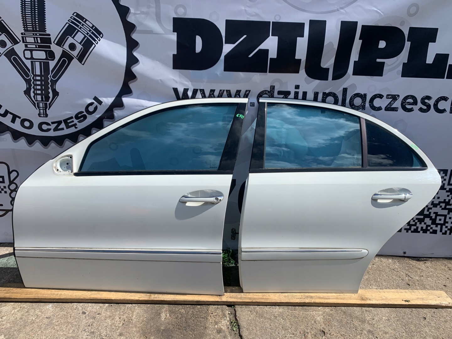 MERCEDES W211 E-KLASA door left left front front 650 c650