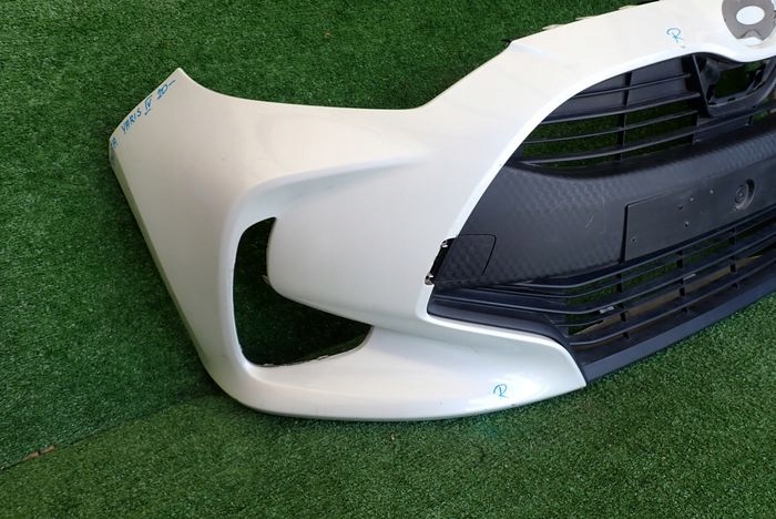 TOYOTA YARIS IV 20- front bumper front