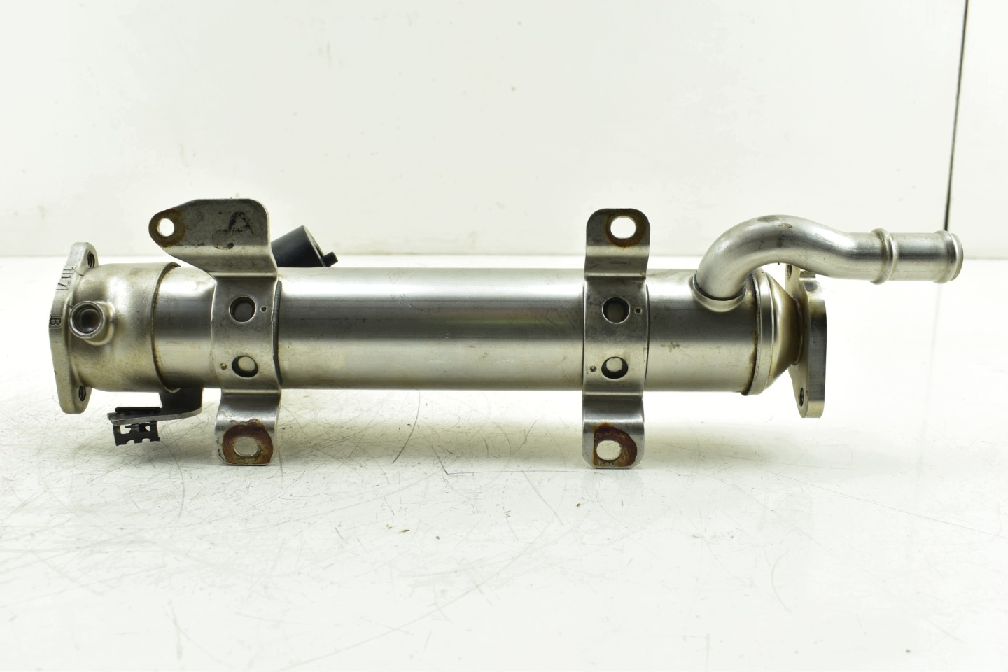 exhaust gas cooler EGR AUDI A4 8P VW PASSAT B6 2.0 TDI 03L131512L