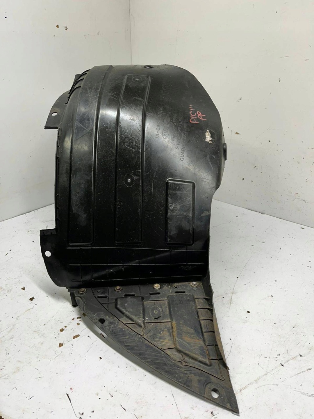 KIA PICANTO III mudguard right front 86816-G6000 2017