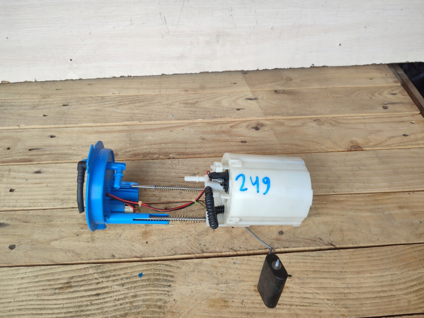 feed pump VOLKSWAGEN TIGUAN 5N0919051M