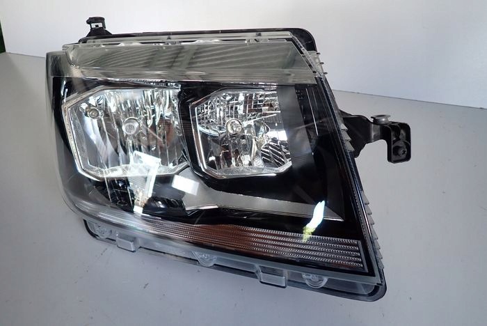 VW CRAFTER II MAN TGE 17- reflektor right light right 7C1941006