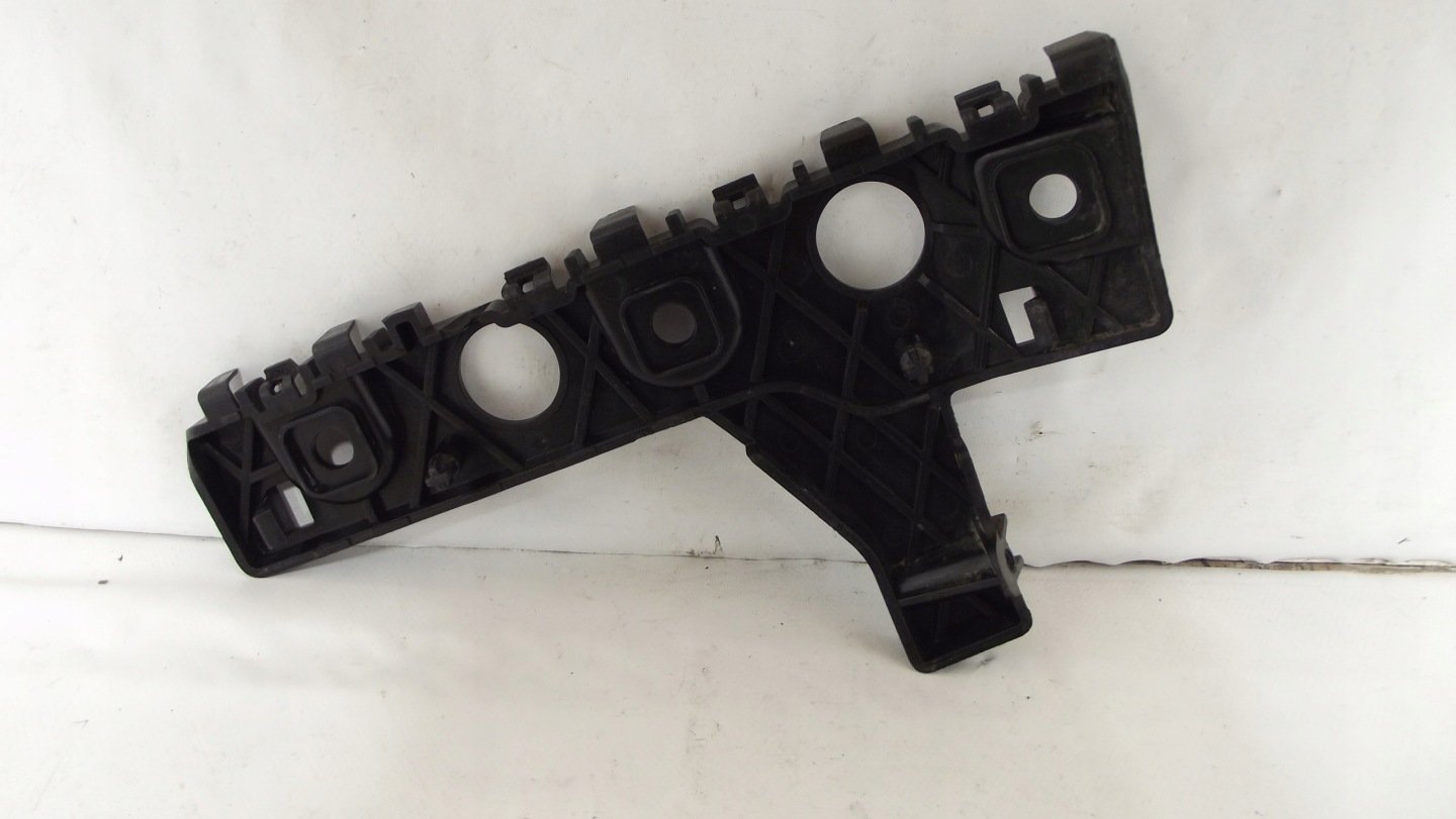 Ford KA+ bumper bracket right front J7BB17A869B