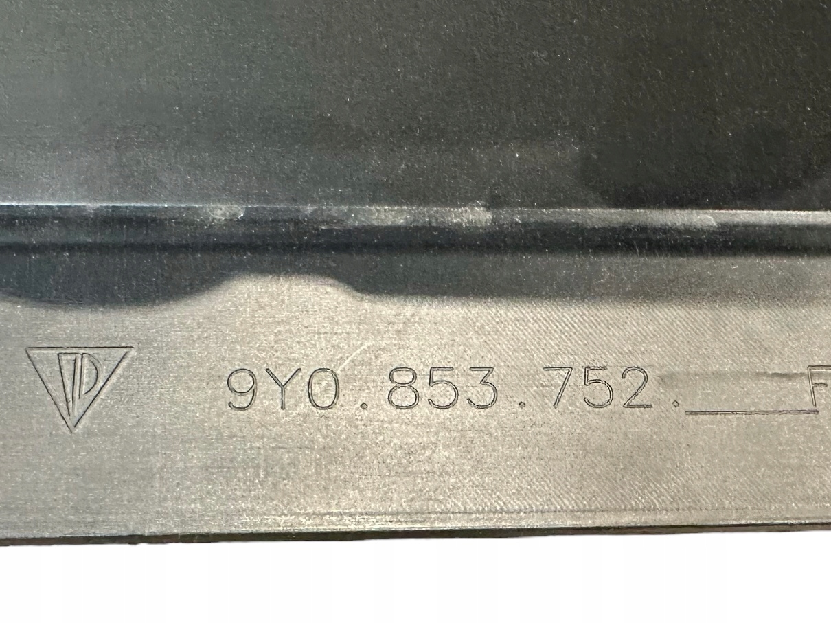 PORSCHE CAYENNE moulding threshold RH 9Y0853752