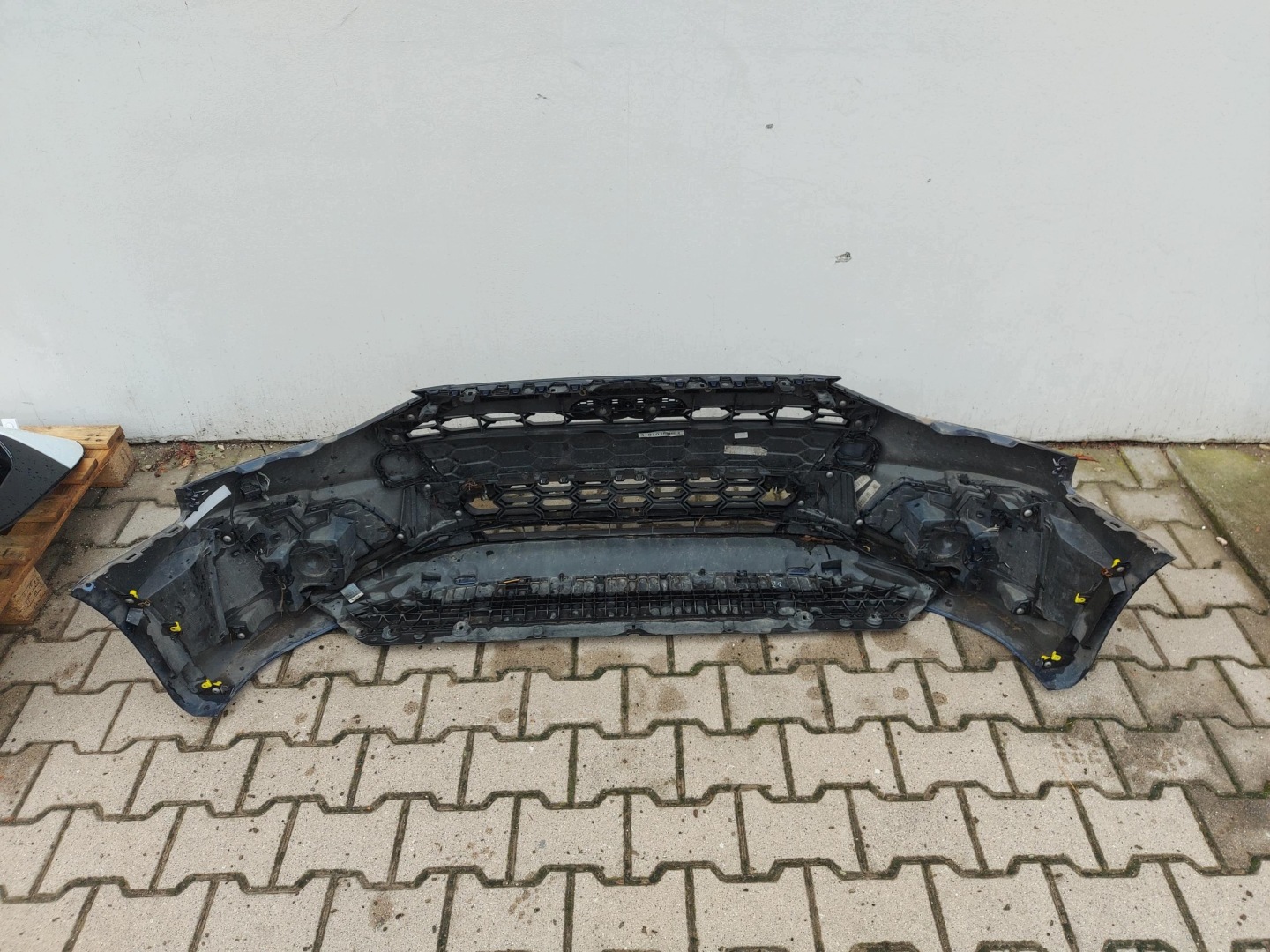 Audi A4 B9 8W LIFT Kombi 8W9 bumper front front complete LX5H, S-Line