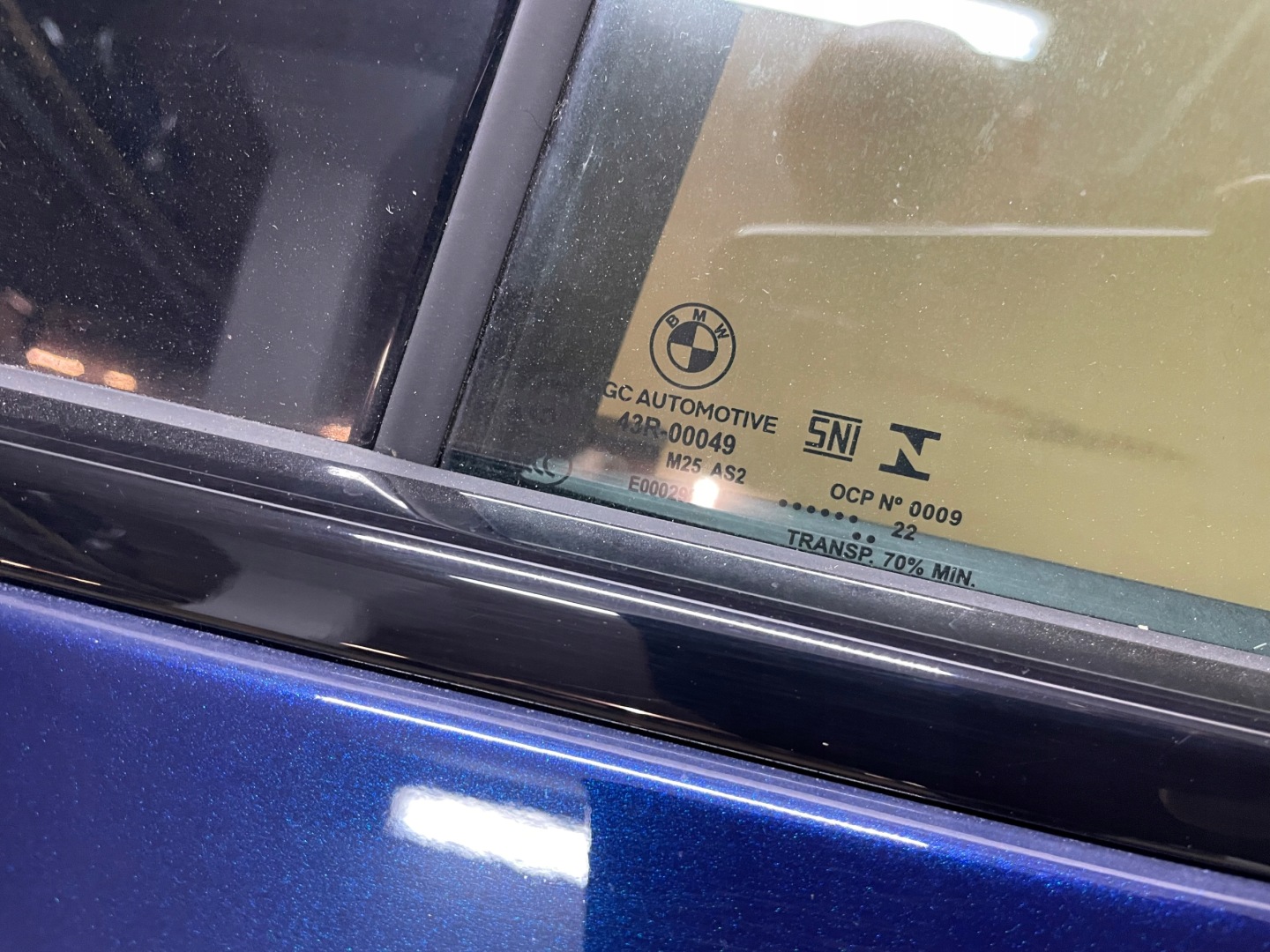 Tür heck links SHADOW KEYLESS KOMPLET BMW 5 G30 Farbe C3Z IDEAL