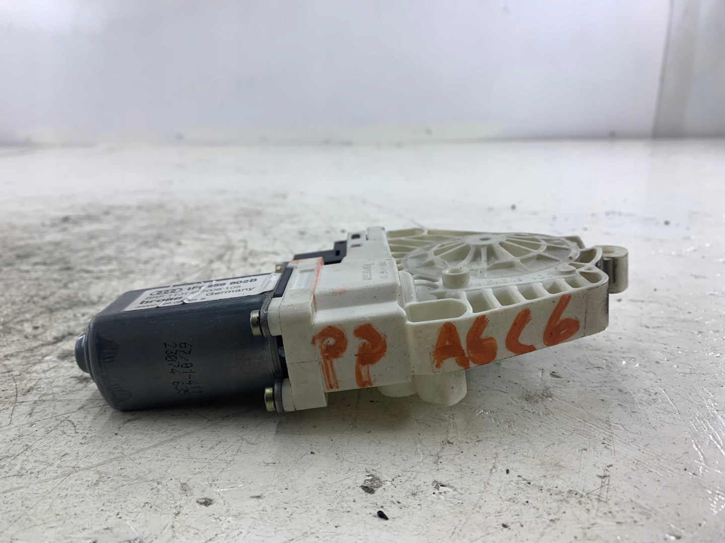 AUDI A6 C6 mini motor windows right front 4F0959802B