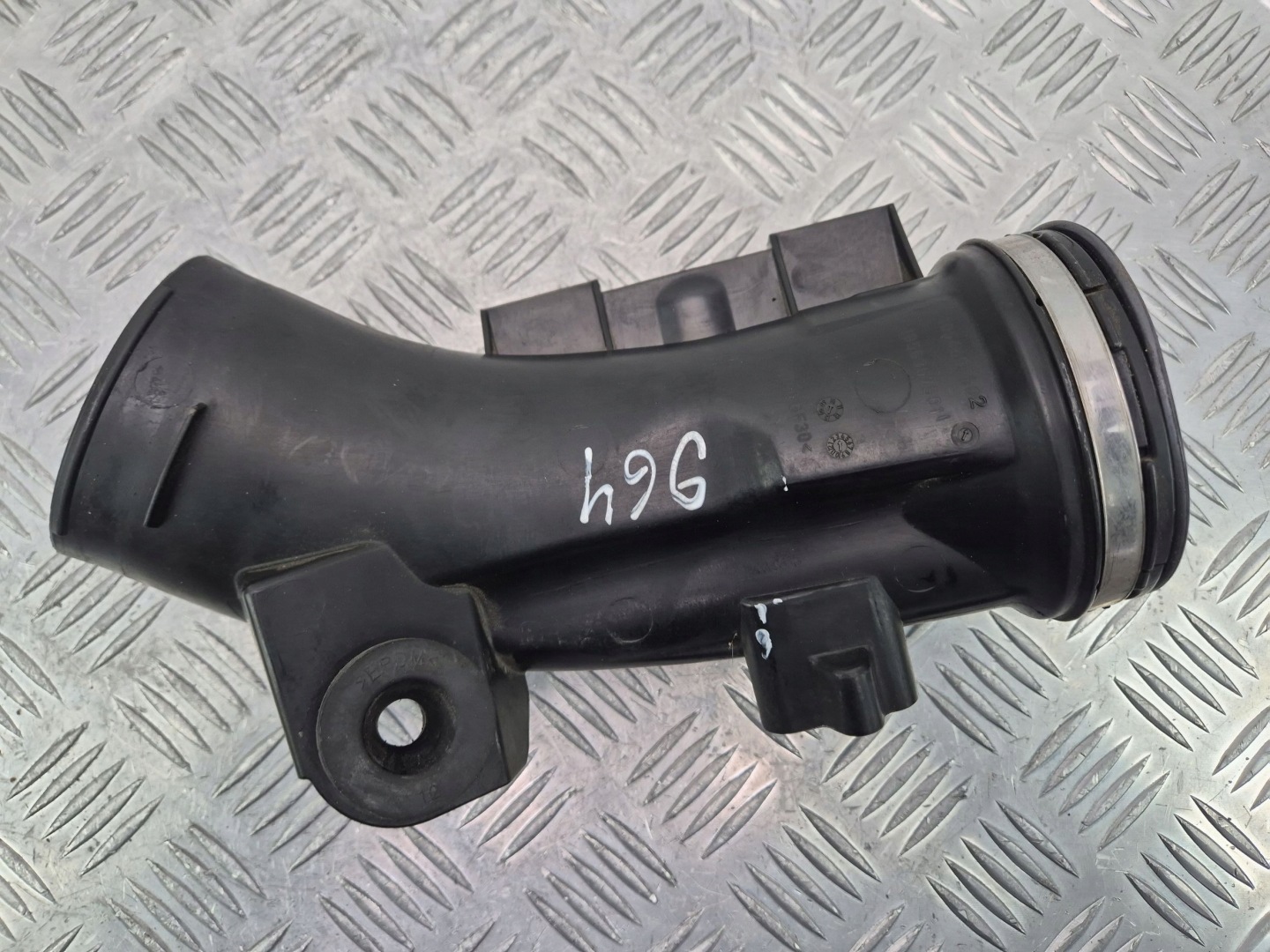 BMW 3 E90 335i pipe dolotowa 1054695S02 N55B30A