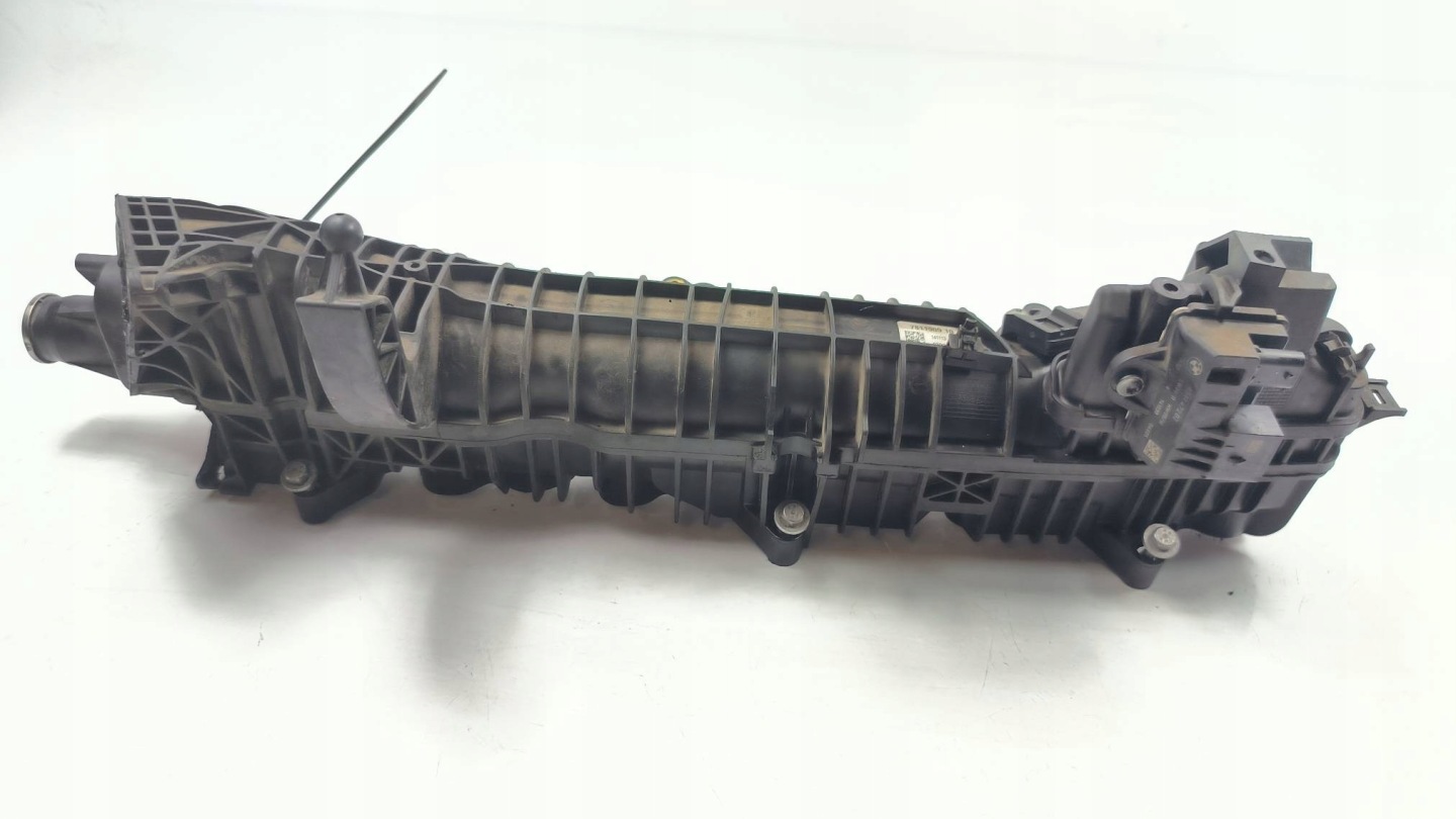 intake manifold 7811909 3.0 D BMW X6 F16