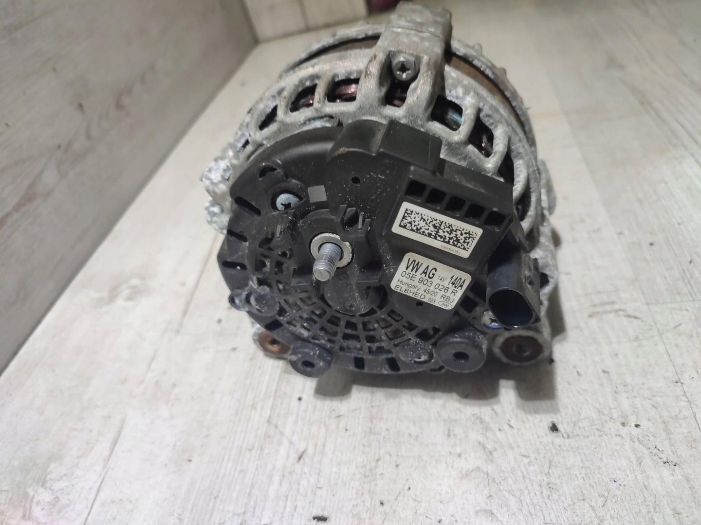 Volkswagen Touran III 2020 Alternator