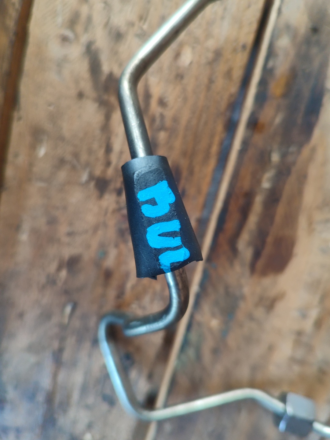 fuel line Audi A4 b7 2.0 TFSI TURBO