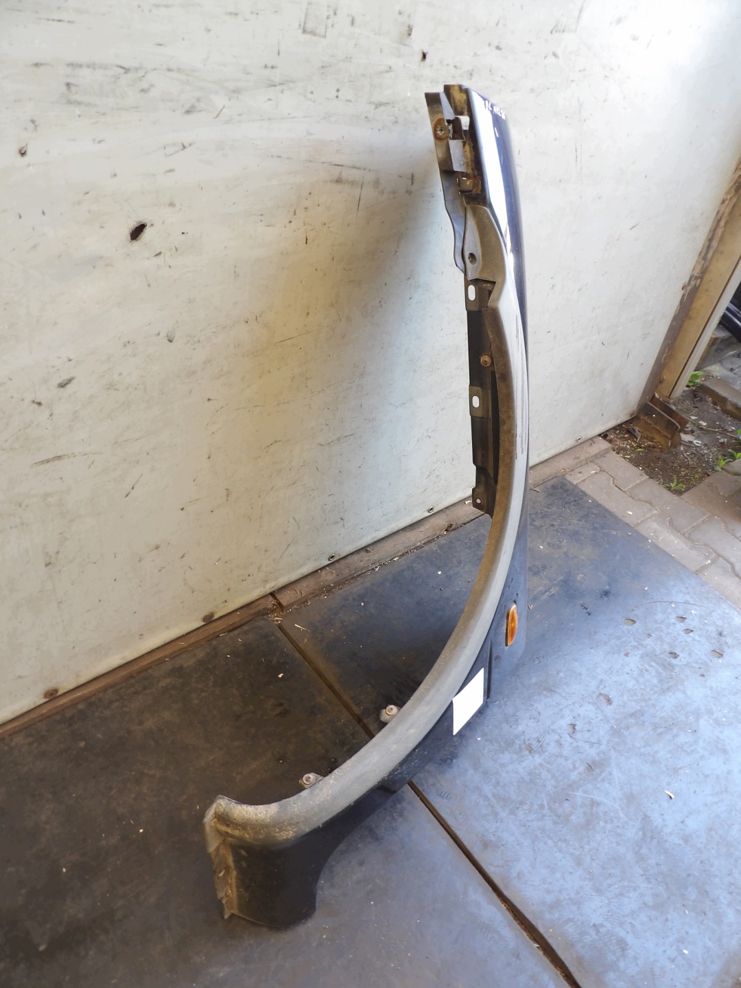 LAND ROVER FREELANDER LIFT fender front right colour 602