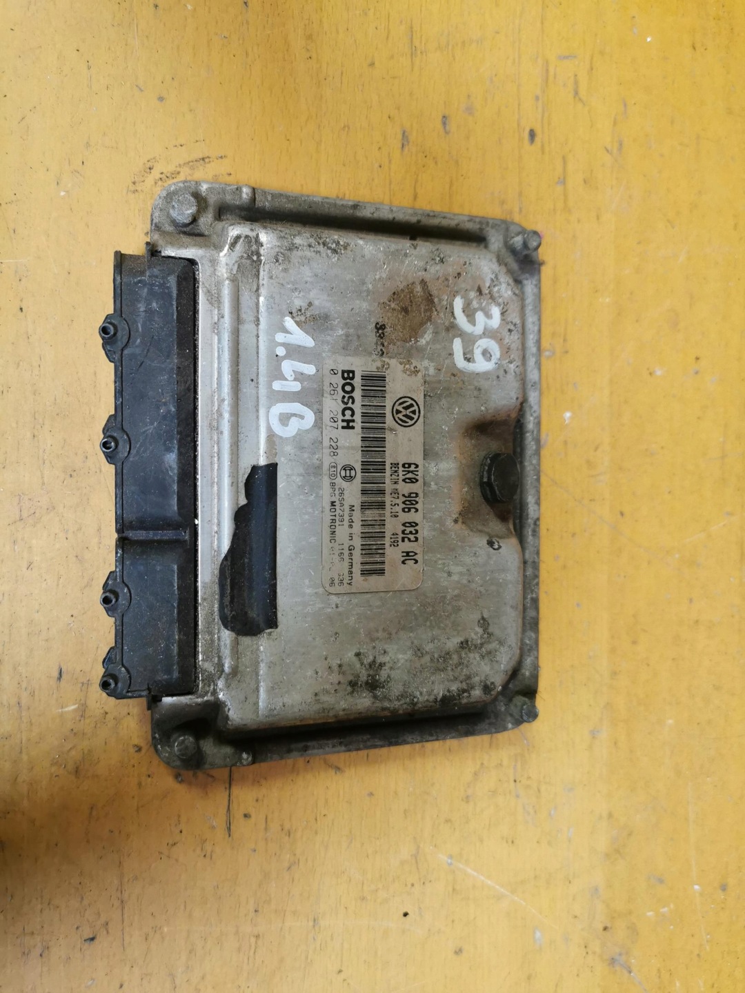 control unit computer of the engine SEAT IBIZA II 1.4 MPI 60KM 6K0906032AC