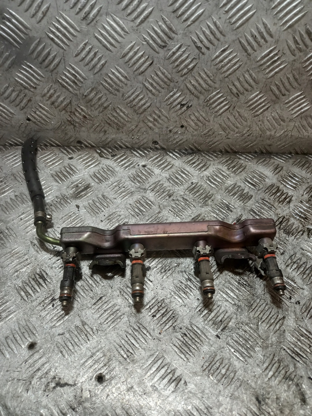 Rampe injection NISSAN MICRA K12 0280158013