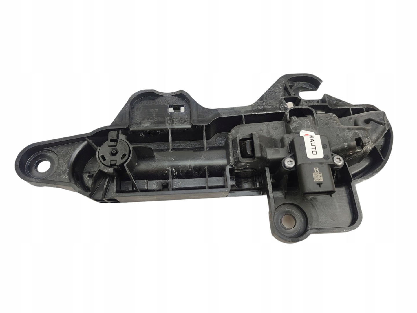 handle exterior right rear part TESLA MODEL Y (2019-) 1528115-00-D
