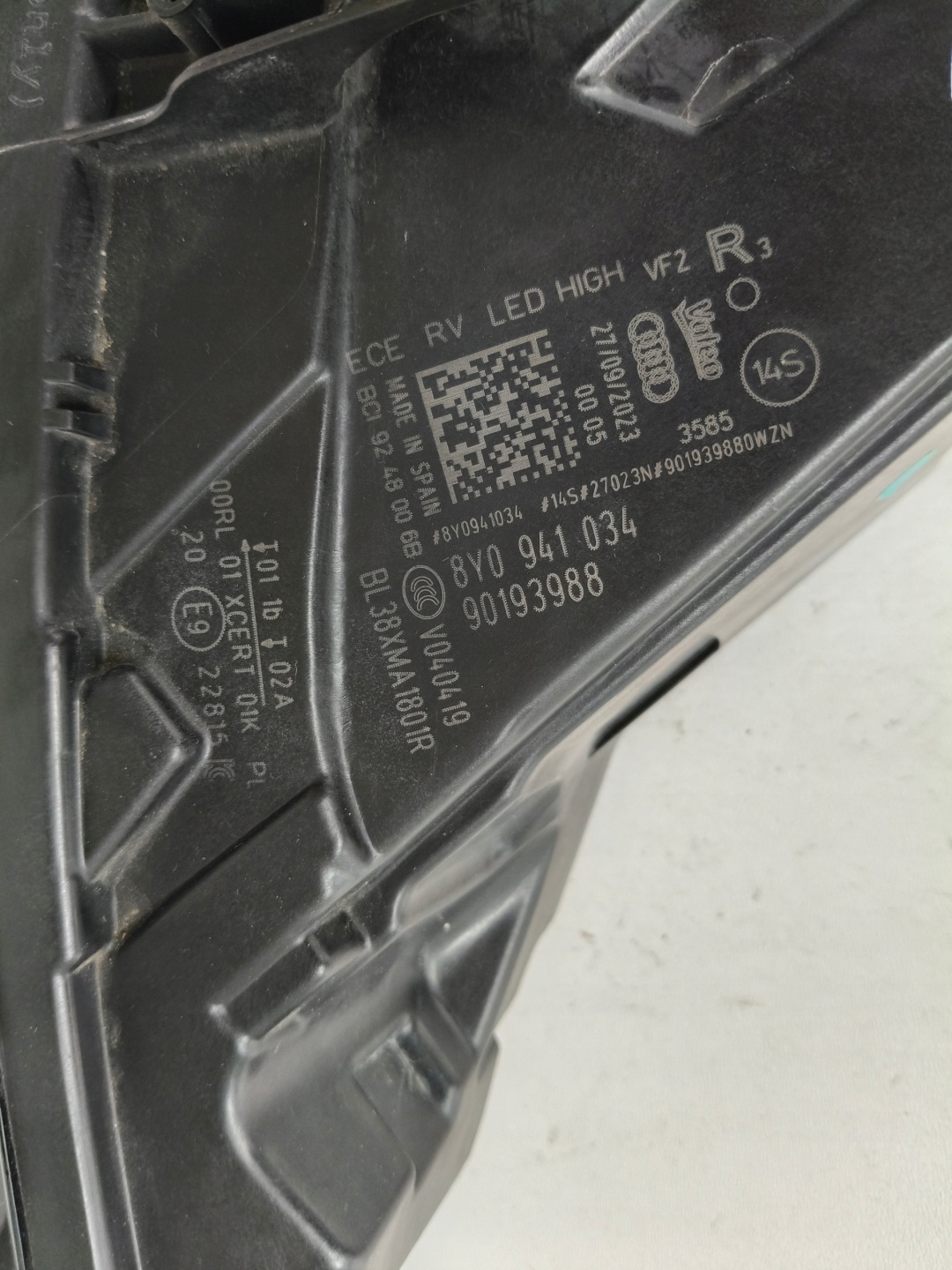 light right REFLEKTOR AUDI A3 8Y 8Y0 20- FULL LED