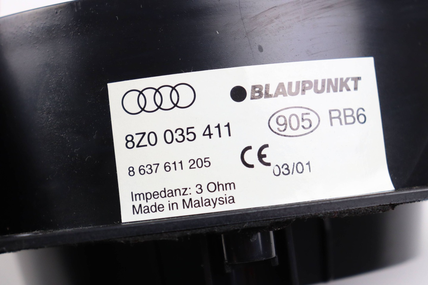 AUDI A2 speaker door front front 8Z0035411