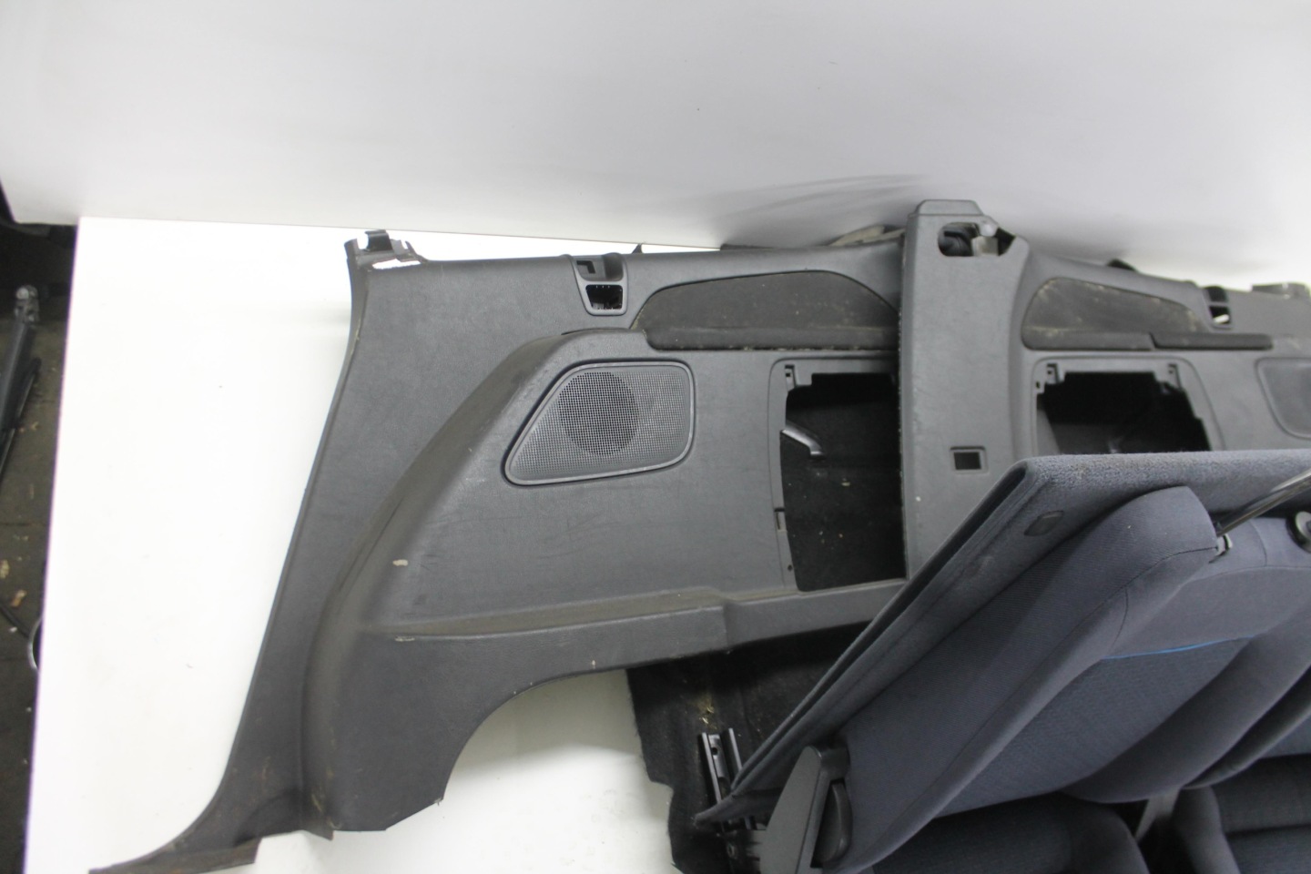 seats floor side 3-CI RZAD FORD GALAXY MK3 06-15