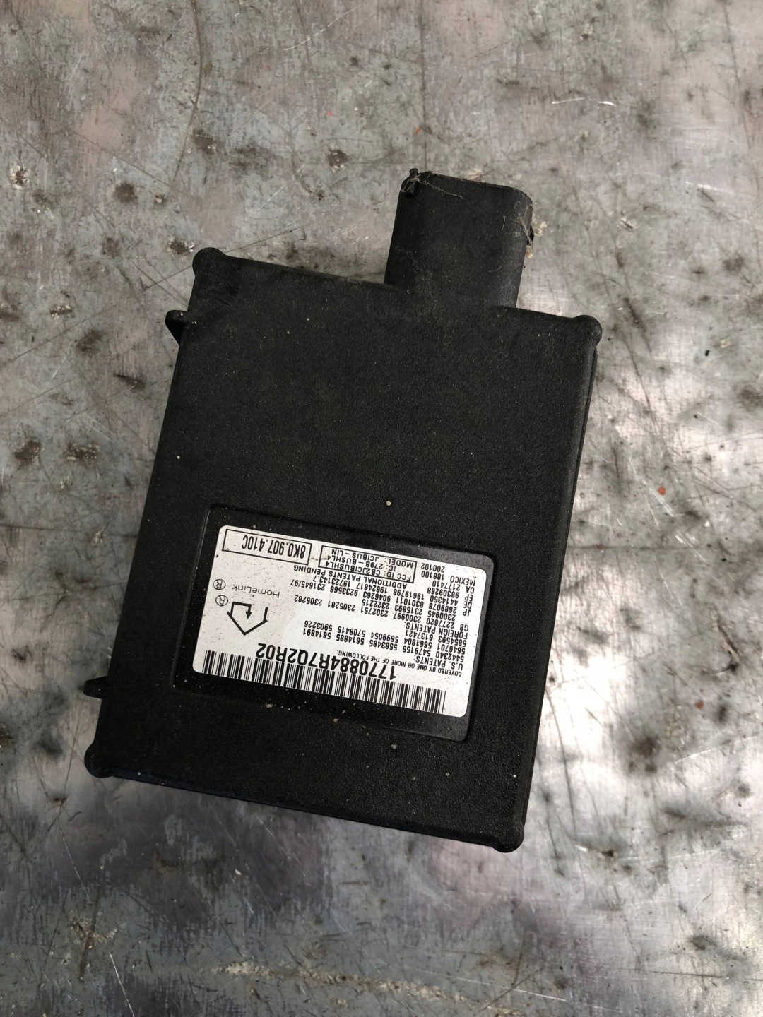 Module pour l’ouverture BRAMY GARAZOWEJ VW AUDI 8K0907410C