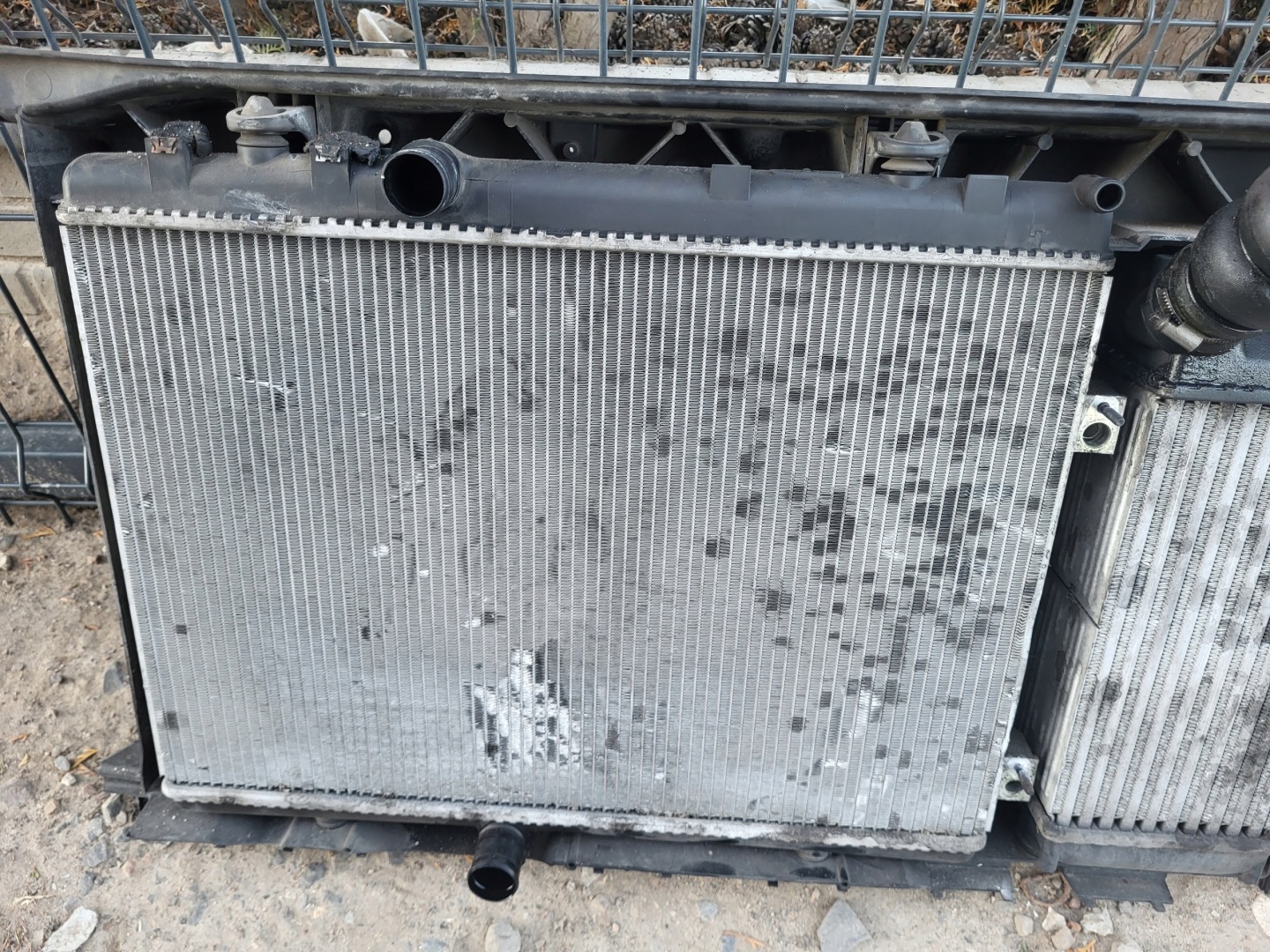 support panel for radiators radiator fan CITROEN C4 PICASSO and 1.6 HDI complete