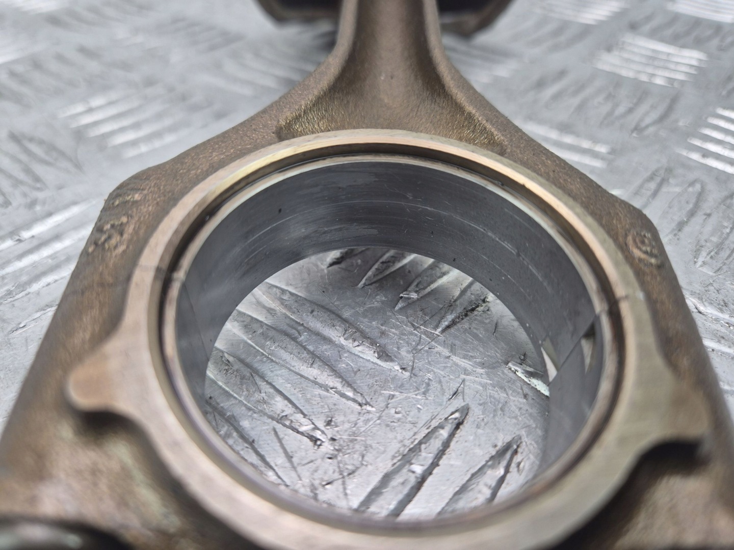piston with connecting rod BMW 5 E60 E61 525i M54B25 84L59