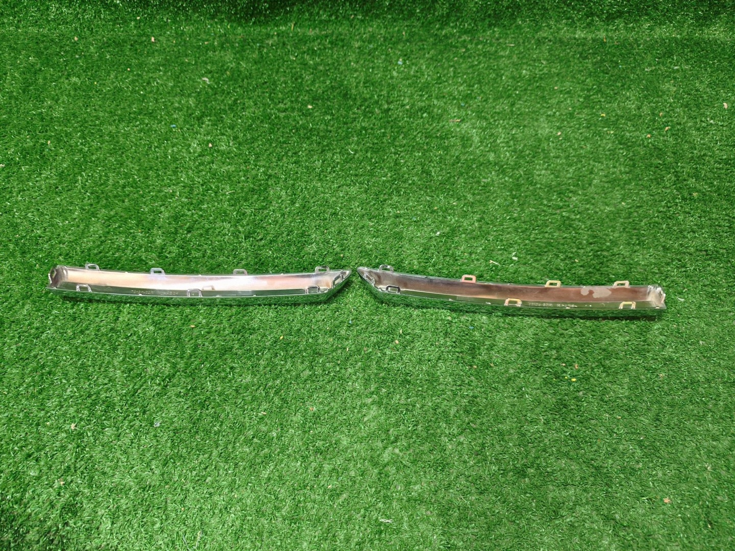 mouldings of a bumper right left front SUZUKI IGNIS III 16- NR.79
