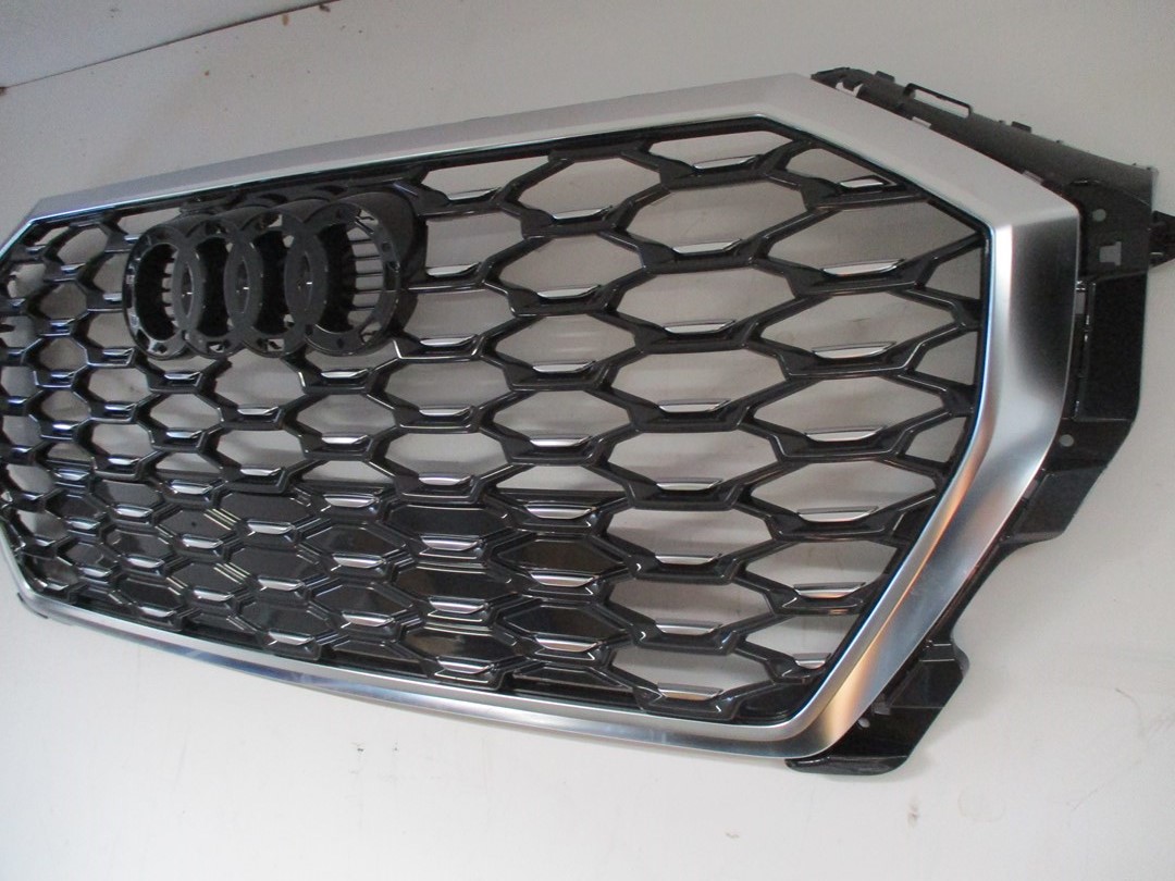 GRILLE AUDI CHROM 83F853651B C S-LINE