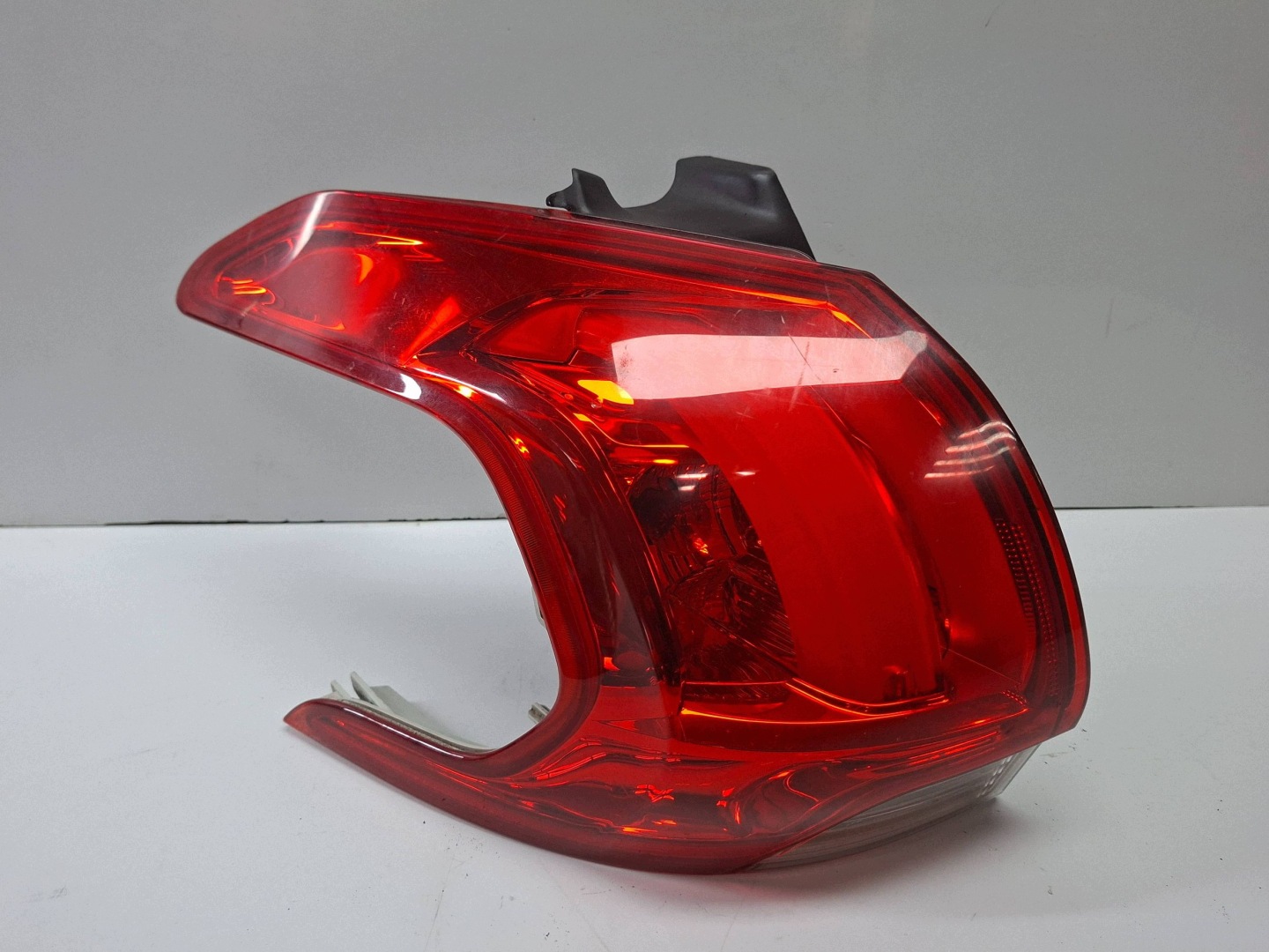 light rear left 9678074280 PEUGEOT 2008 and 2013