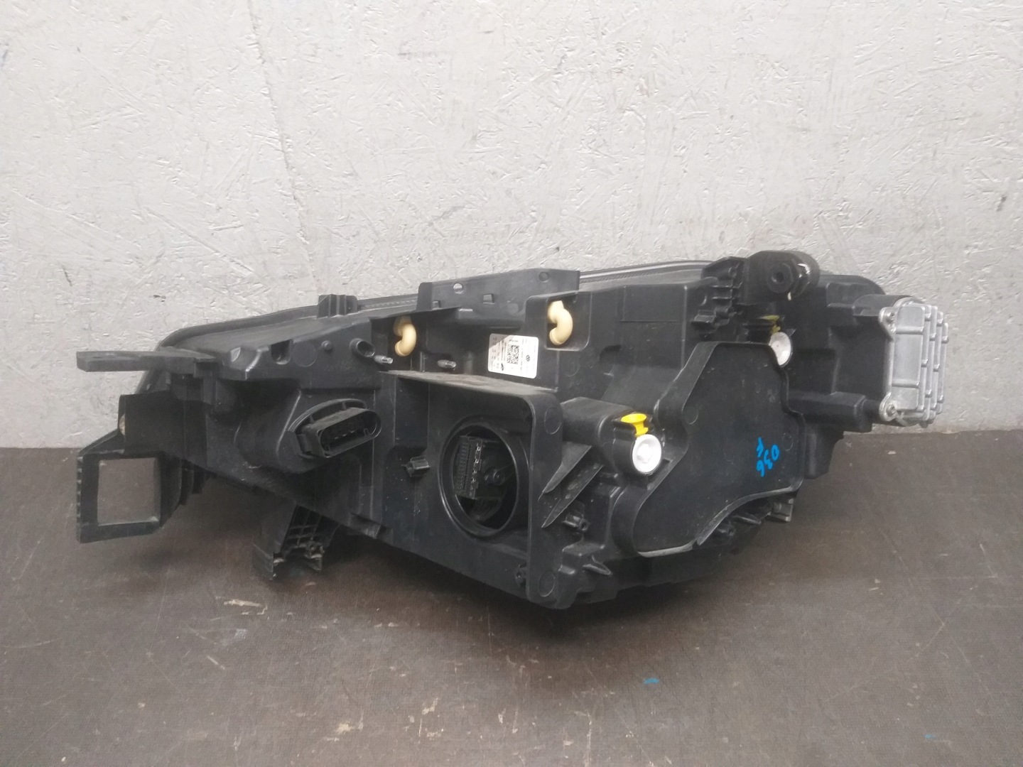 light lights front right left VW ID4 ID-4 ID 4 11B FULL LED 11B941036F