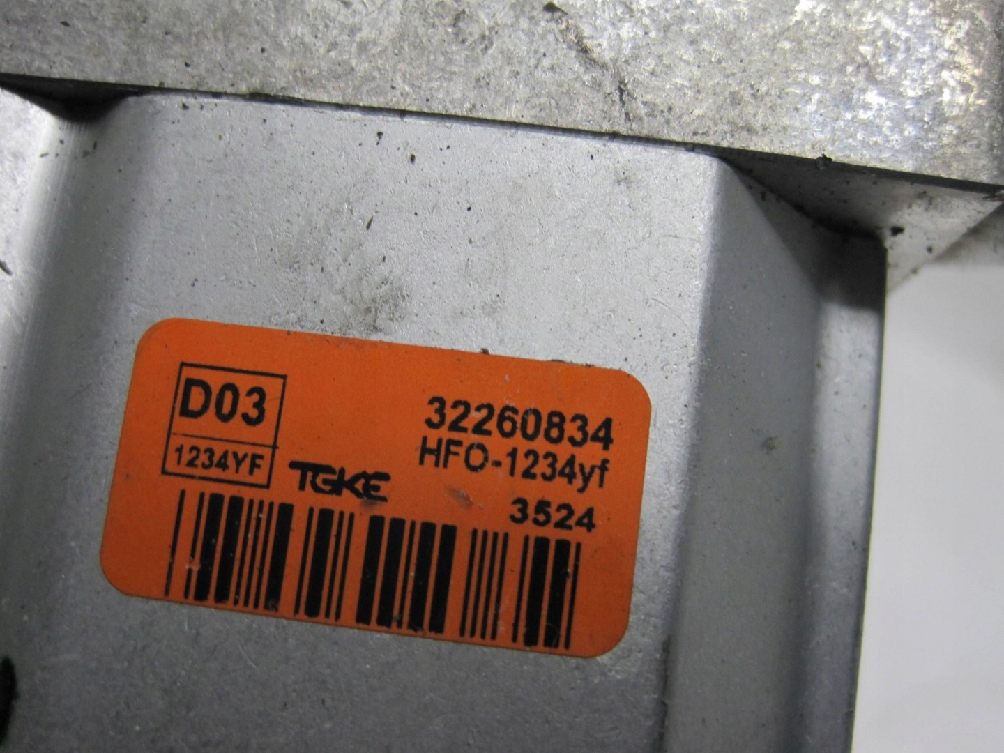vedení klimatizaci hadice předek VOLVO XC60 32260834