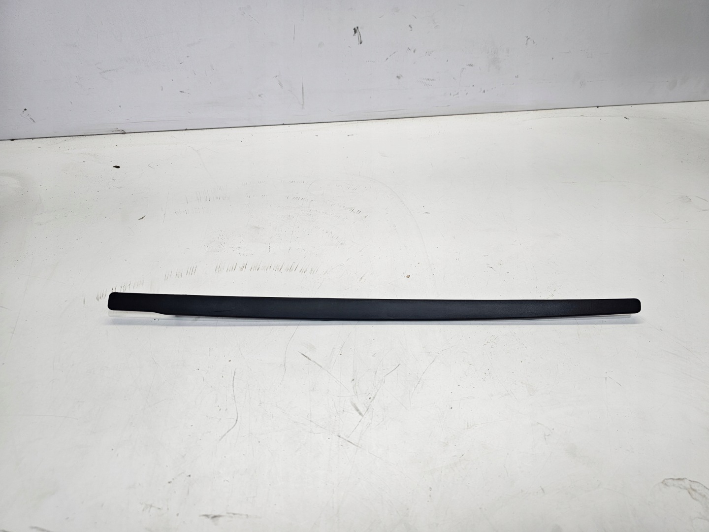 lista RAMY DACHU AUDI A5 S5 8T COUPE 8T0877156B