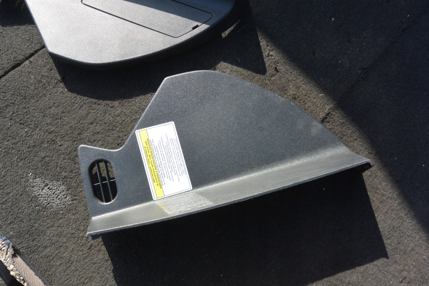 spoiler of the dashboard right left KPL MERCEDES R W251